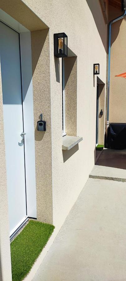 Chambre Vue Lac Av Piscine Prunières Exterior foto